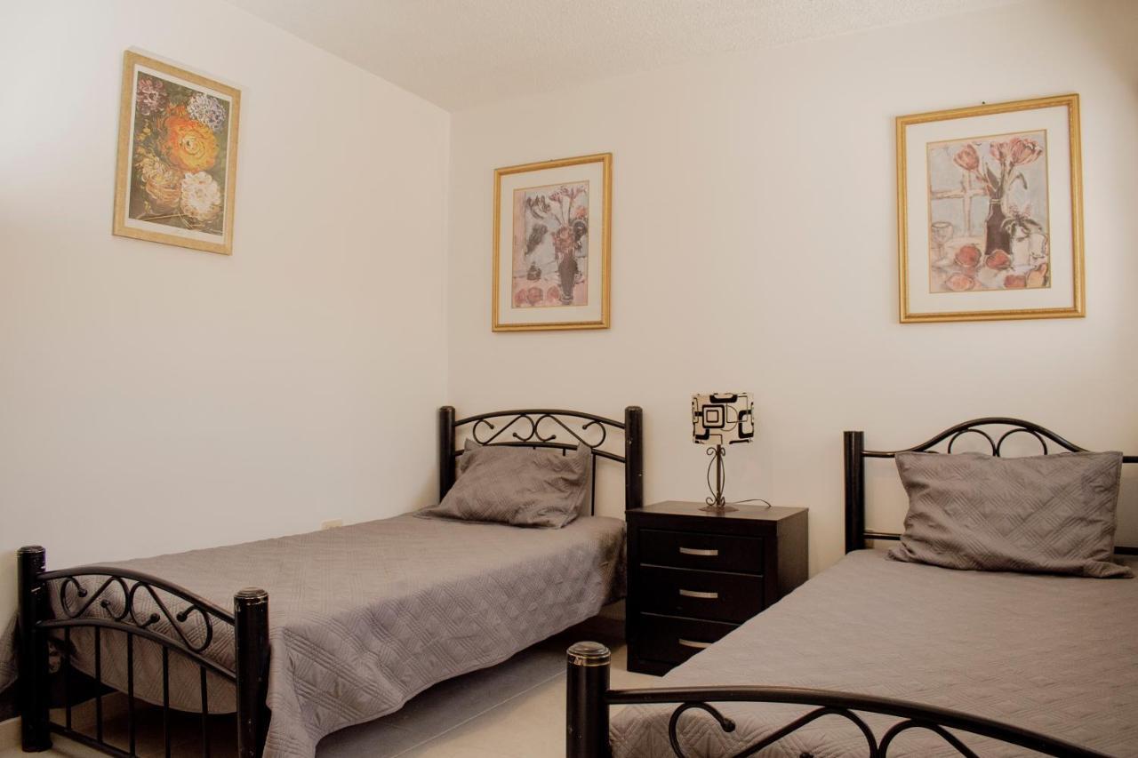 Suites Cervantes Chihuahua Exterior photo